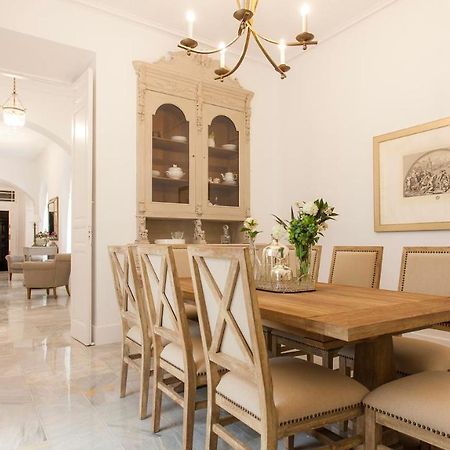 Living4Malaga Aduana Presidential Apartman Kültér fotó
