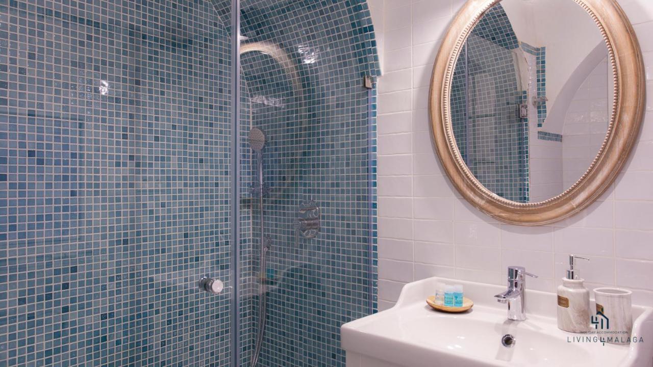 Living4Malaga Aduana Presidential Apartman Kültér fotó